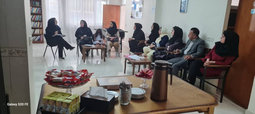 مجموعه متوسطه اول شایستگان علم